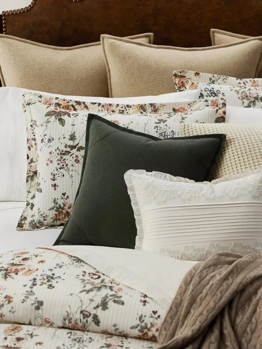 Ralph Lauren Thompson Floral Stripe Set Of 2 Standard Pillow Shams $370 NWT